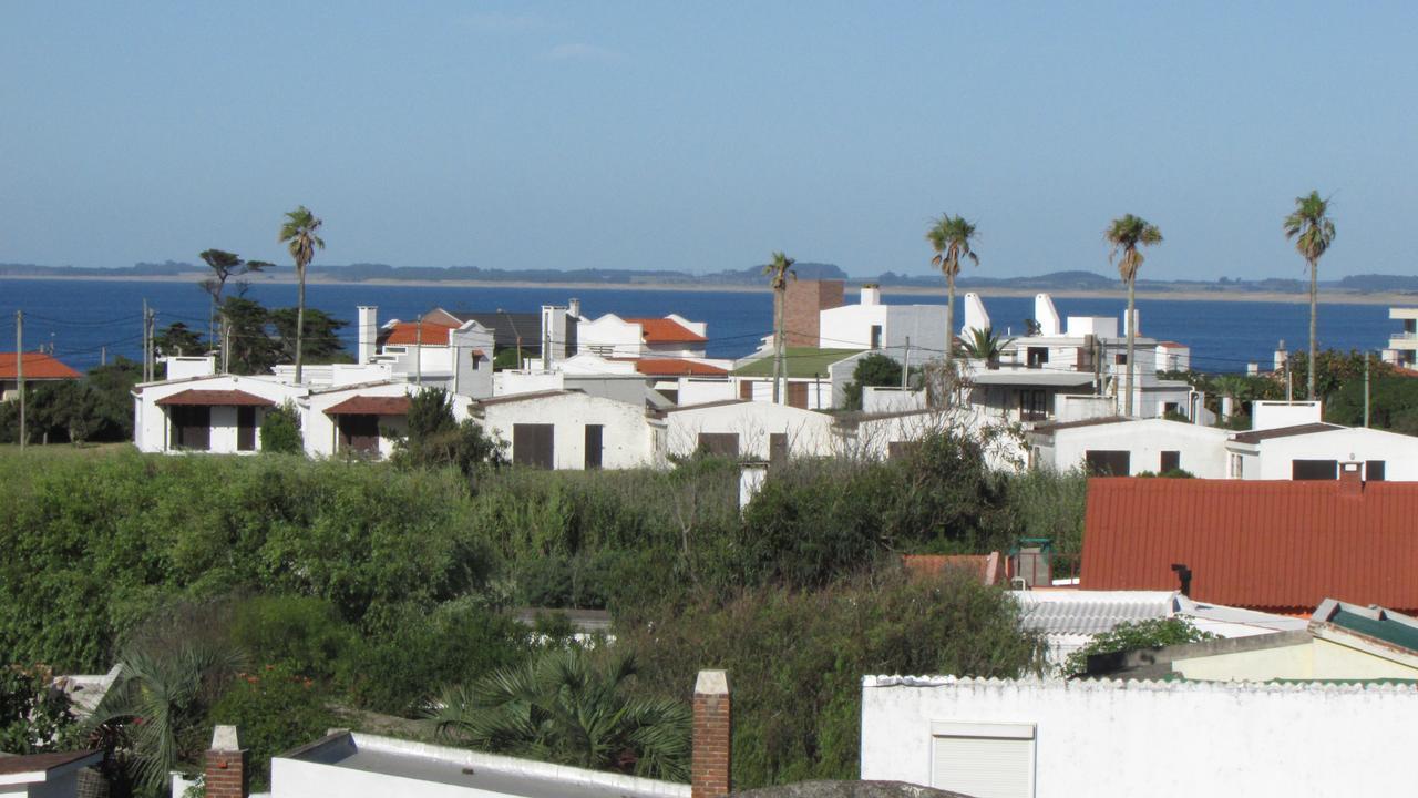 Hotel Cabo Santa Maria La Paloma Exterior photo